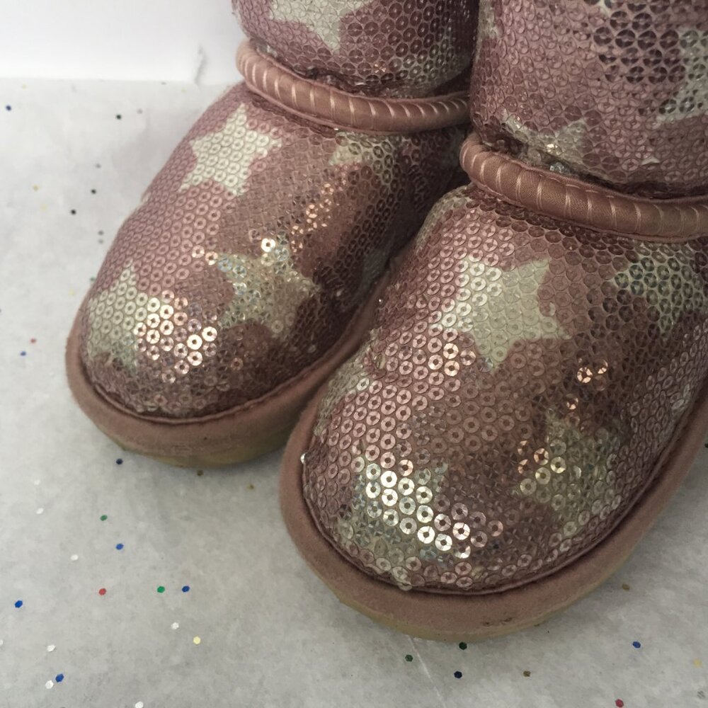 Ugg Kids Classic Short Suede Pink Sequin Stars Boot II - Size 6 Shearling Lined - Picture 6 of 11